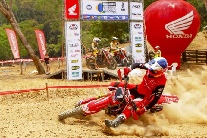 Com rodada tripla e vitória de Crivilin, Brasileiro de Enduro supera expectativas em Goiás
