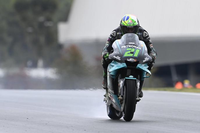 Com chuva e corrida complicada, Yamaha mantém liderança entre pilotos, marcas e equipes