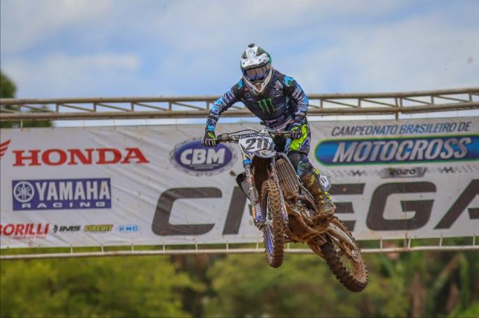 Yamaha vence em Apiaí-SP e assume liderança do Brasileiro de Motocross 2020