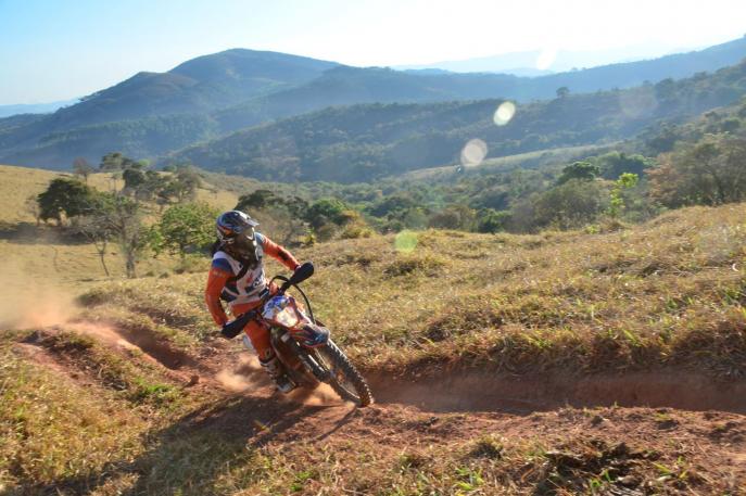 Emerson Loth é favorito ao título no Brasileiro de Enduro de Regularidade