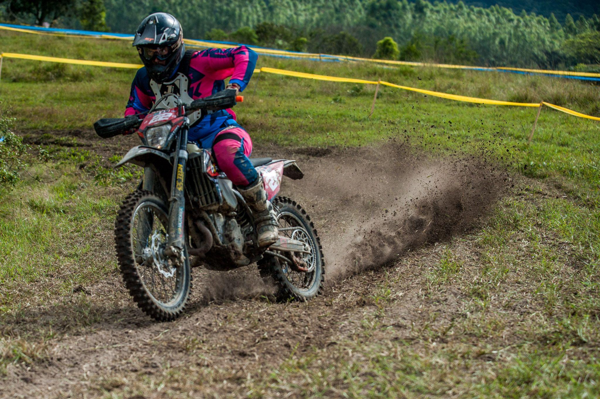 Romulo Bottrel vence abertura do Paranaense de Enduro 2021