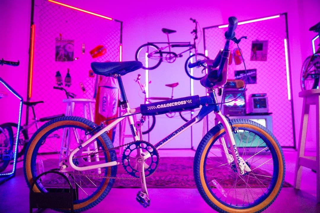 O2 Cycles apresenta exposição com vários modelos de Caloi Cross!